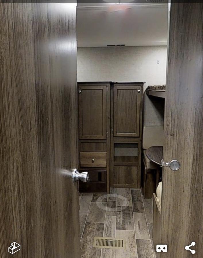 Rundle Mountain Rv Park Ξενοδοχείο Κάνμορ Εξωτερικό φωτογραφία