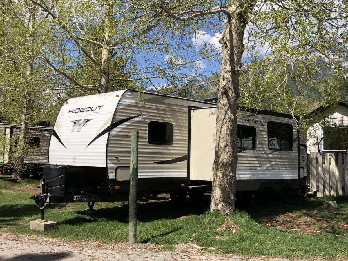 Rundle Mountain Rv Park Ξενοδοχείο Κάνμορ Εξωτερικό φωτογραφία