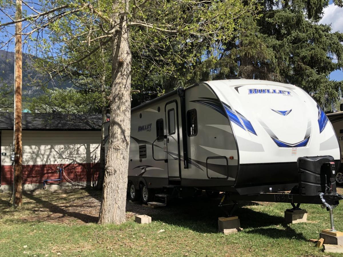 Rundle Mountain Rv Park Ξενοδοχείο Κάνμορ Εξωτερικό φωτογραφία